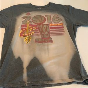 Cavs 2016 NBA Champs Large Tee w 1/1 bleach design